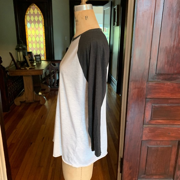 Monogrammed or Initial C T-shirt Medium EUC - Picture 3 of 7